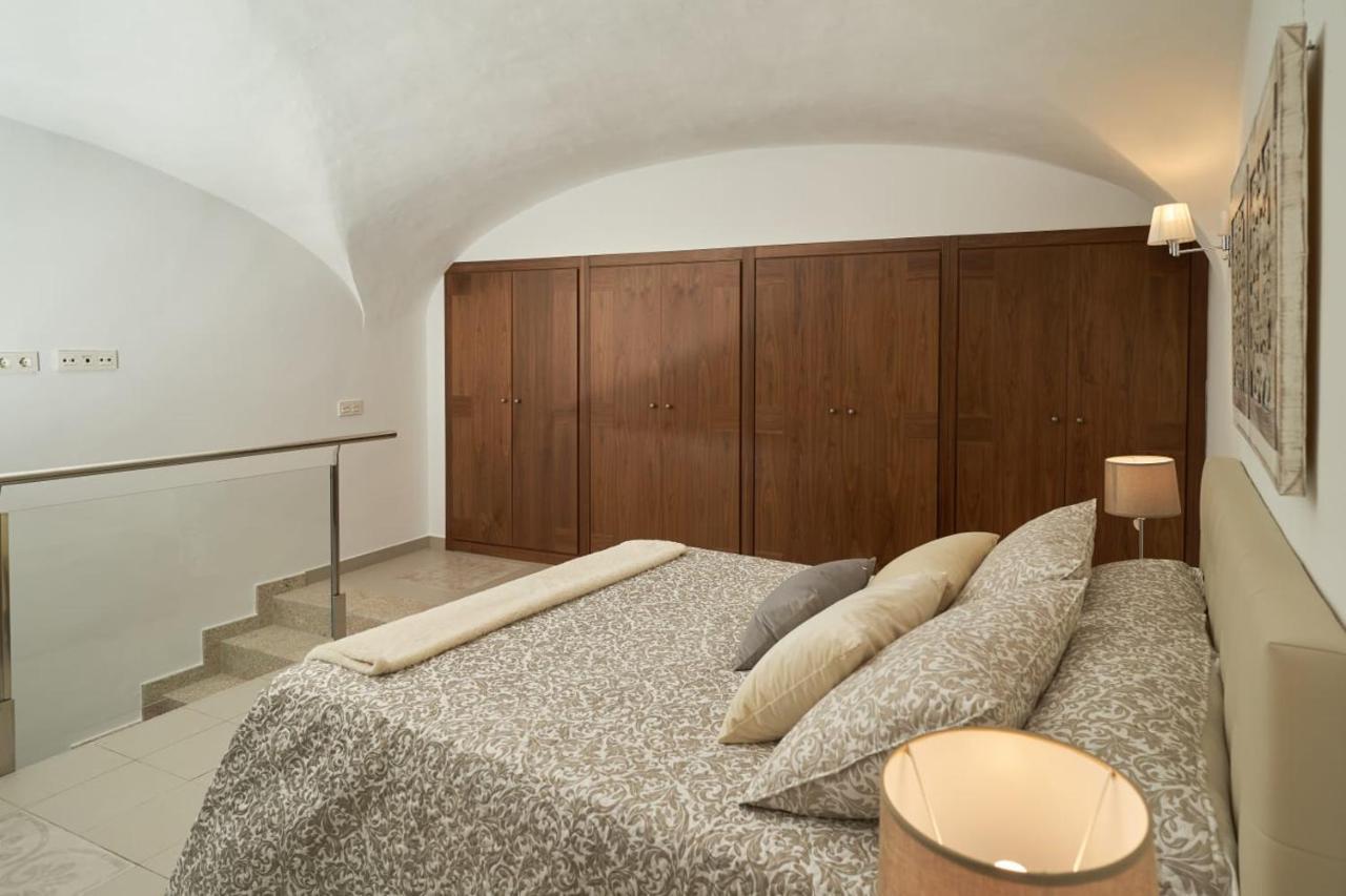 Apartamento Turistico Centro Monumental -- กาเซเรส ภายนอก รูปภาพ